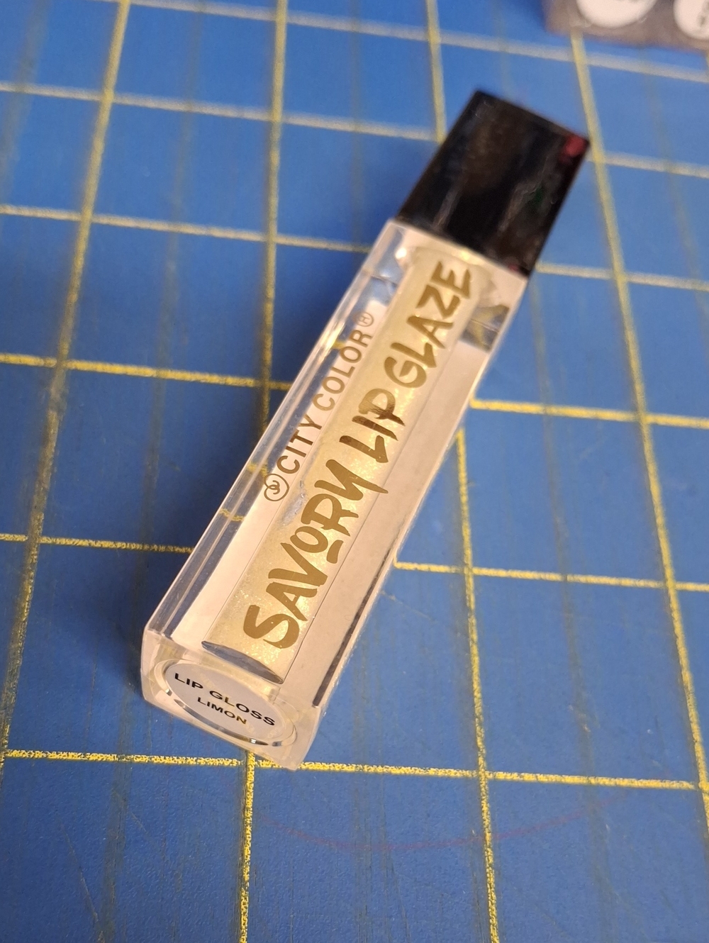 City Color Savory Lip Glaze 2.5ml New Sealed - Limon